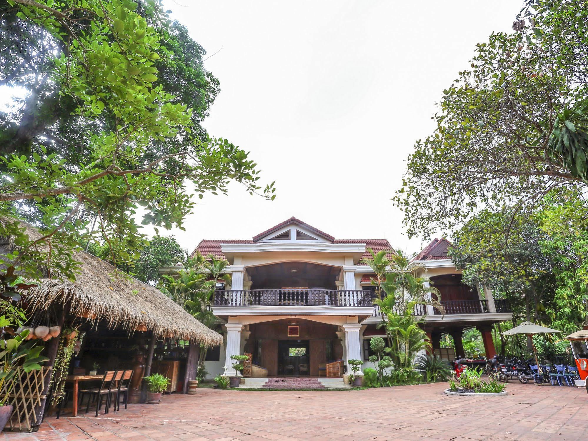 Bloom Garden Guesthouse Siem Reap Exterior photo