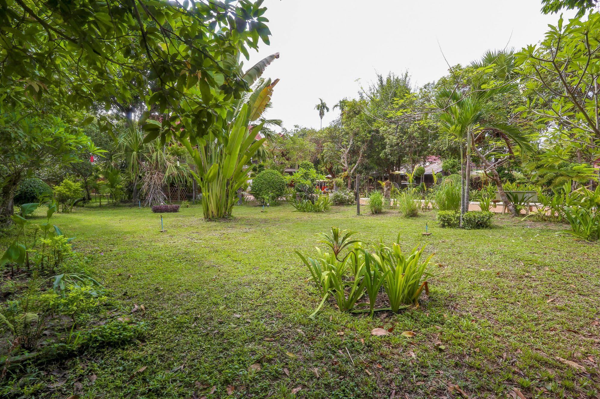 Bloom Garden Guesthouse Siem Reap Exterior photo